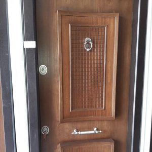 درب ضد سرقت کلاسیک لاکچری با روکش طبیعی و قاب برجسته - کد MA 327 - Image 3